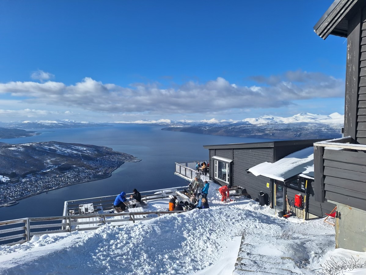 From Slopes to Fjords: A Complete Guide to Narvik Ski Resort