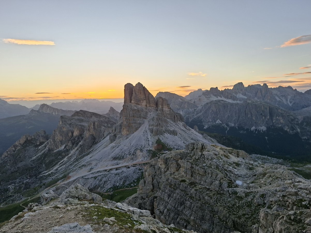 Alta Via 1 for First-Timers: A 7-Day Itinerary with Private Rooms